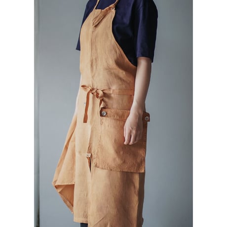 MARU TO / Packable Apron / cacao husk