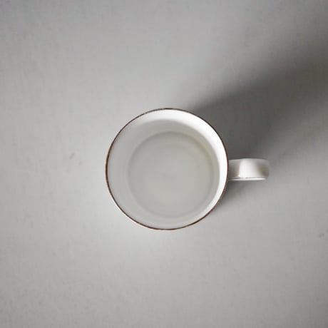Jonas Lindholm / White Line / マグ / M