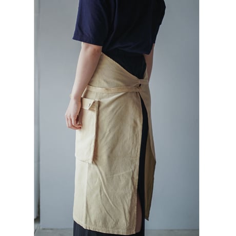 MARU TO / Packable Apron / peanuts