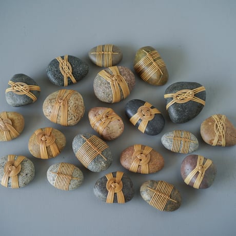 Shizu Designs / rocks / M (34)