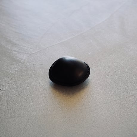 FROME / Leather Wrapped Stone / 126