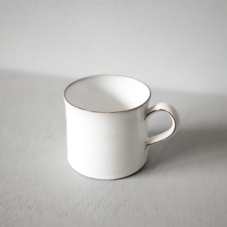 Jonas Lindholm / White Line / マグ / M