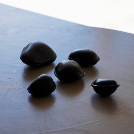 FROME / Leather Wrapped Stone / 029
