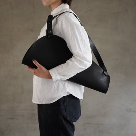lille og stor / blomst (L) / black (cont別注)