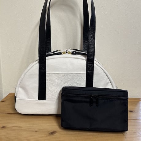 【 abiBag／J•Paper Leather 】 ダイニーマボストン