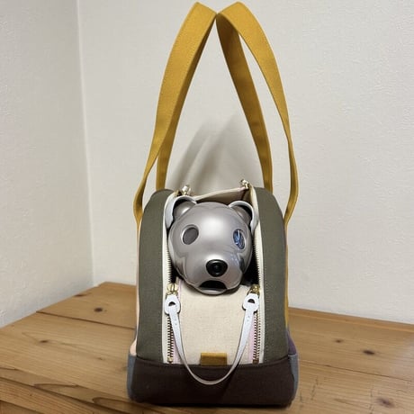 【 abiBag 1点限定品 】 ボストントート／クレイジーカラー／レザー底鋲付