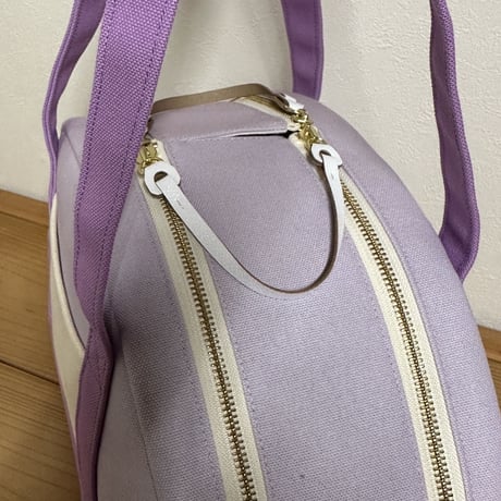 【 abiBag 1点限定品 】 ボストントート／ラベンダー／レザー底鋲付