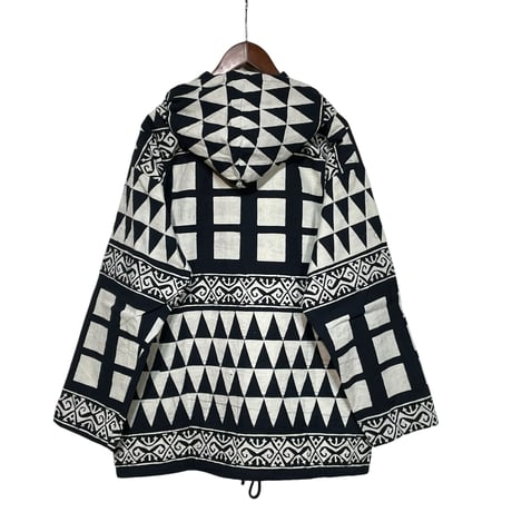 Jawndi "snap button hoodie" batik strip barong(blk×ntl)