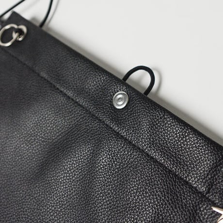 nunc  "Sacoche- Water repellent leather”