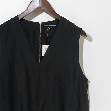 TigreBrocante"high density linen v-neck box salopette"(black)women's