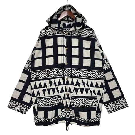Jawndi "snap button hoodie" batik strip barong(blk×ntl)