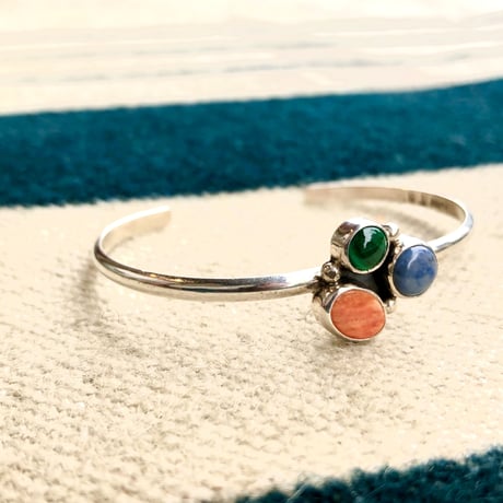indian jewelry "TS" (navajo) 3 stone bangle women's