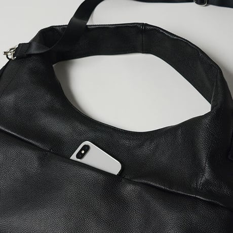 nunc ”Supermarket - Water repellent leather ”