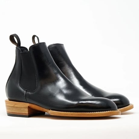 UNMARKED "Chelsea Toro Mini Welt"(women's)