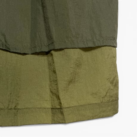 dip ltd "nylon cargo pocket skirt" (olive combi)women's