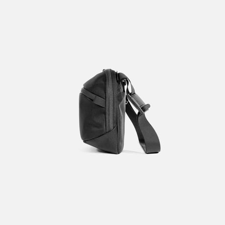 Aer "Day Sling 3 Max" (black)6.0L