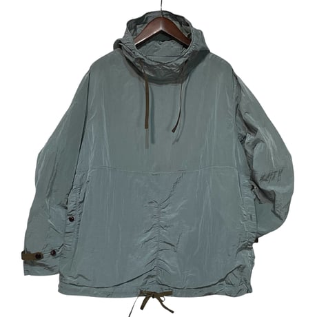 dip ltd "micro ripstop nylon hooded P/O wind shell" (sax) unisex