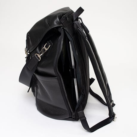 nunc  "Frap Backpack”
