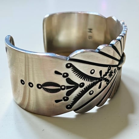 indian jewelry "Herman Smith (navajo)" sunburst design stamp work bangle