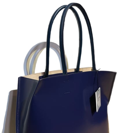 Courtney orla "slope tote w shoulder handle" PVC×LEATHER (navy×ivory)