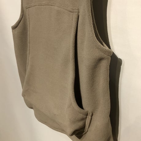 Day One Camouflage "hunting fleece vest with game pocket"(beige)unisex