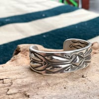 indian jewelry "Ray Adakai (navajo)” 3/4inc w-stamp wide bangle