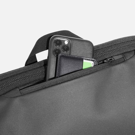 Aer "Tech Sling 2" (black)8.0L