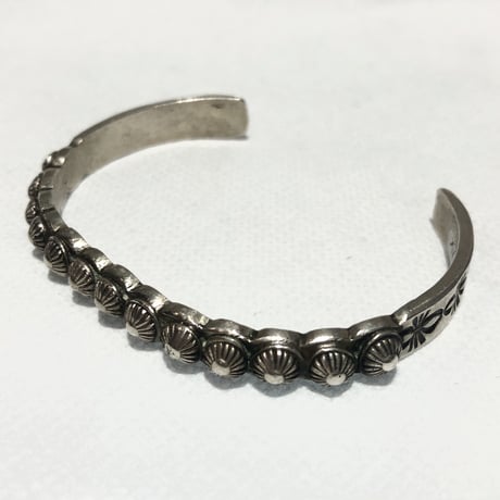 indian jewelry "Martha Cayatineto(navajo)"concho applique bangle