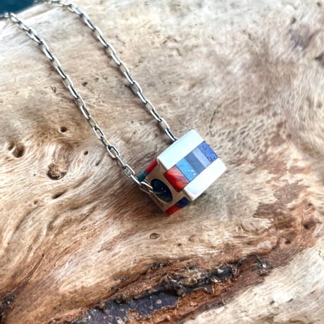 indian jewelry "Kris Sekaquaptewa(hopi)"Inlay Cube Pendant large
