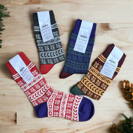 decka quality socks "BRU NA BOINNE × decka quality socks" jaquard socks (clover)