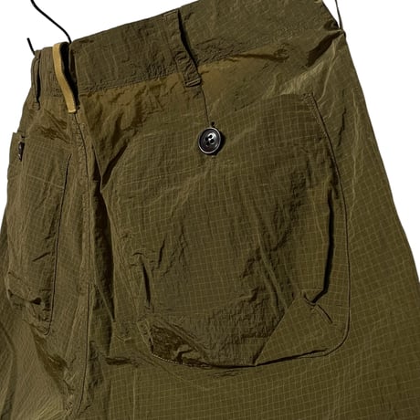 dip ltd "rip stop nylon short pants" (olive)unisex