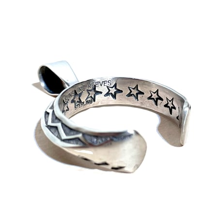 indian jewelry"Sunshine Reeves (navajo)"Naja triangle stamp work top