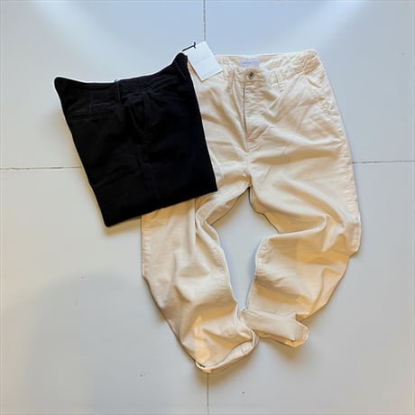 CAERULA PER LIGHTS"corduroy medi pants"(white)unisex