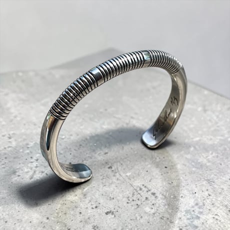 ジョナサンネズ | STORES