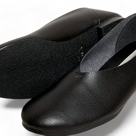 opposite of vulgarity "Anise" (black)women's