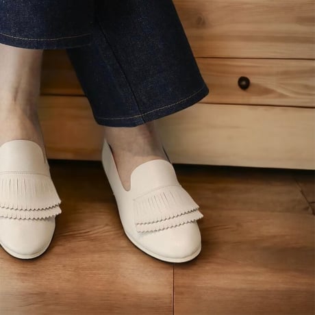 opposite of vulgarity "Neroli" (white)women's