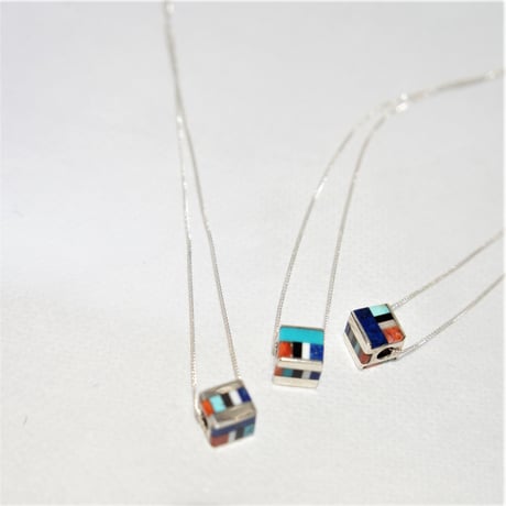 indian jewelry "Kris Sekaquaptewa(hopi)"Inlay Cube Pendant Small