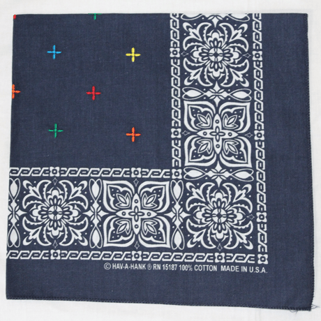 KNIFEWING "embroidery bandana"(cross color)