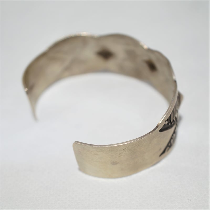 Navajo J.Tahe ジェロルド・ タへ ハーフラウンドバングル Navajo Bracelet/INDIAN JEWELRY（インディアンジュエリー