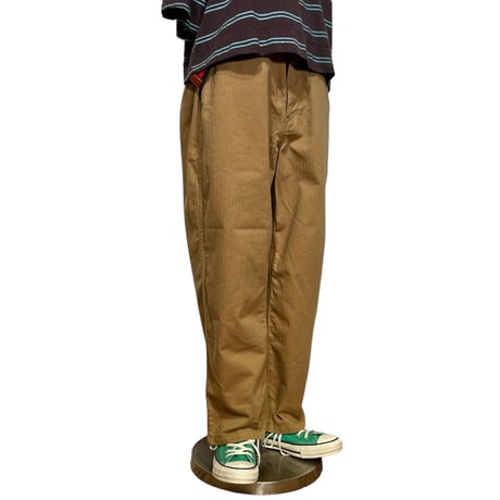TigreBrocante"cotton herringbone back pocket cargo pants“(beige)unisex