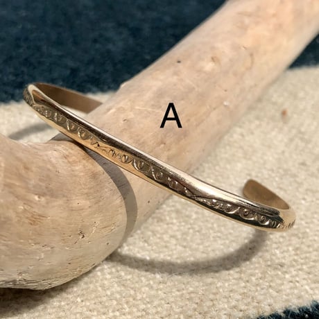 indian jewelry "navajo made" 12KGF half roud narrow bangle