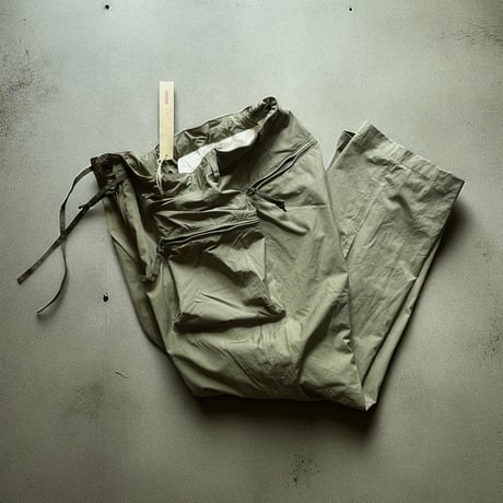 dip ltd "military type zip pocket army pants" (olive)unisex