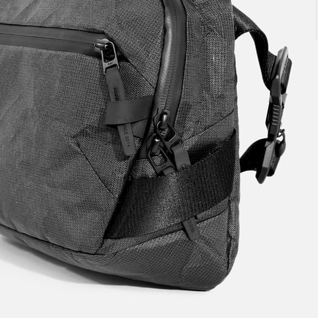 Aer "Day Sling 4 Max Ultra" (black)6.0L