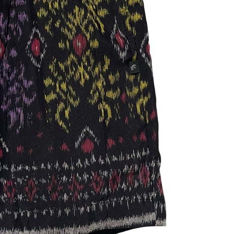 Jawndi "kasuri easy short pants" (black×purple)