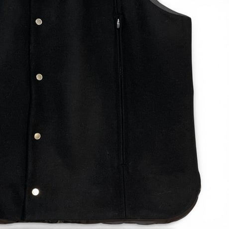 amne "MELTON/QUILT switch vest" (black) unisex