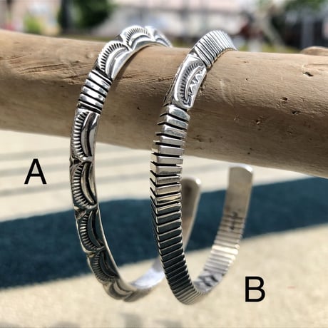 indian jewelry "kevin ramone(navajo)"triange bangle