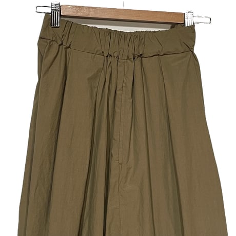 TigreBrocante"80typewriter big tuck culottes“(olive drab)women's