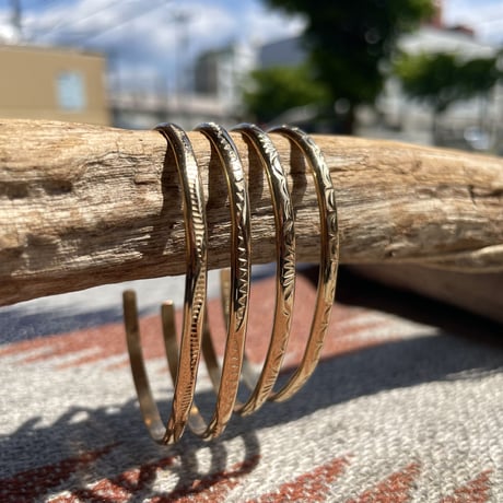 indian jewelry "navajo made" 12KGF half roud narrow bangle