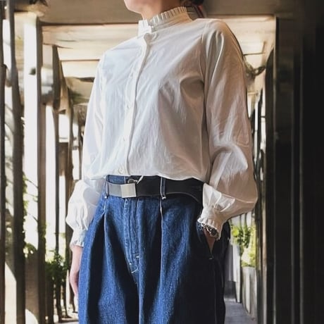 amne NEW "broad" frilled shirts (white) women's