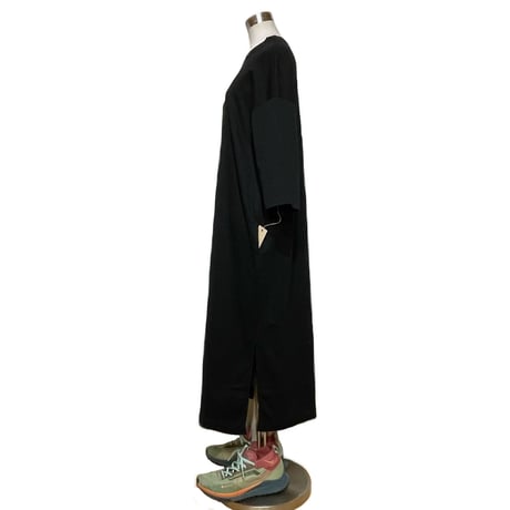 Linen ya"Half Sleeve T-shirs onepiece"(black)women' s